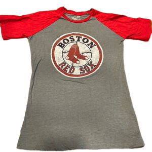 Wright & Ditson size medium Red Sox top good condition